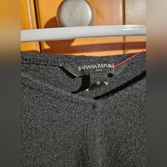 Banana republic black blouse - Picture 2 of 3